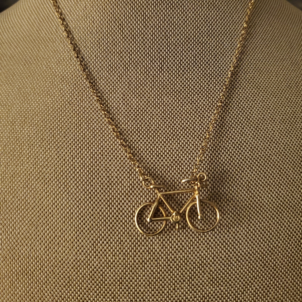 Dyadema Bicycle Necklace